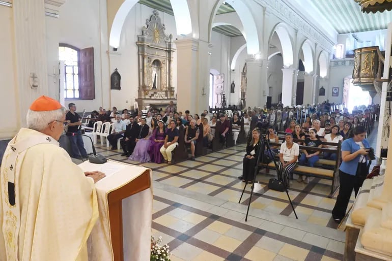 En misa pascual, Iglesia pidió trabajo honesto, fustigó a corruptos y a pastores “depredadores” de inocentes