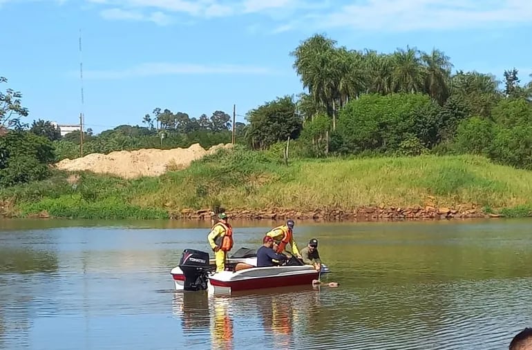 Encuentran cuerpo sin vida de joven desaparecido en el río Acaray