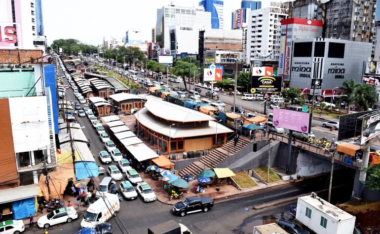 Estafan por casi G. 50 millones a turistas brasileños en Ciudad del Este