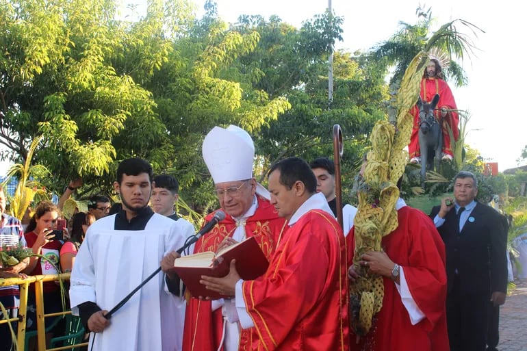 Monseñor Valenzuela exhortó a valorar la voz de los jóvenes, que antes no se escuchaba