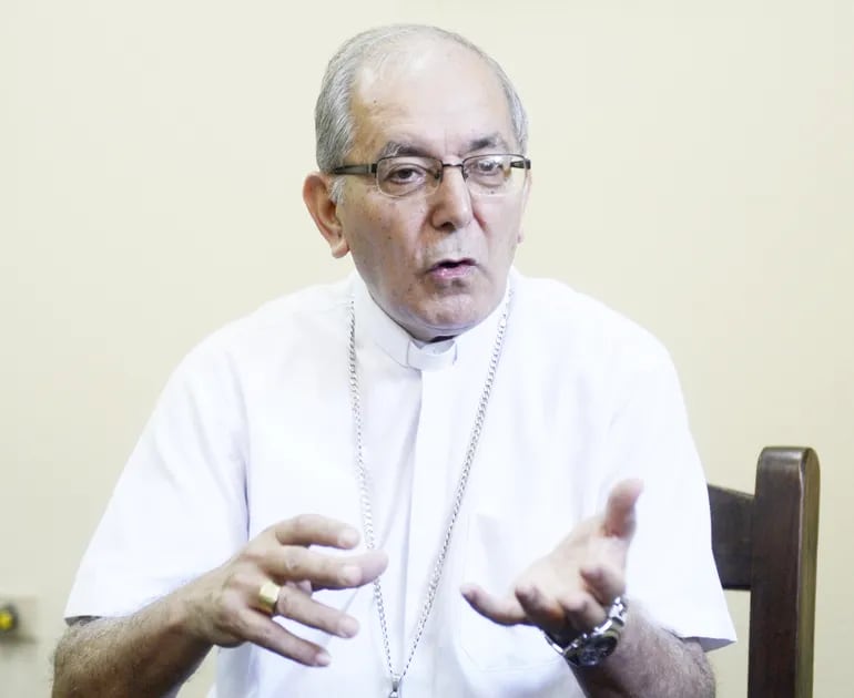 Monseñor pide dejar de lado la vendetta política y enfocarse en los problemas del país