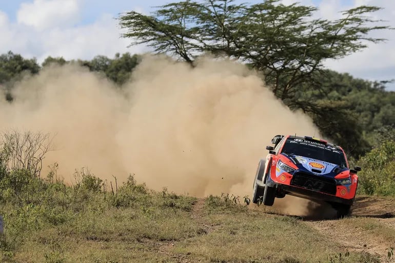 Neuville (Hyundai) manda en el Rally de Kenia tras la primera especial – ABC Motor 360