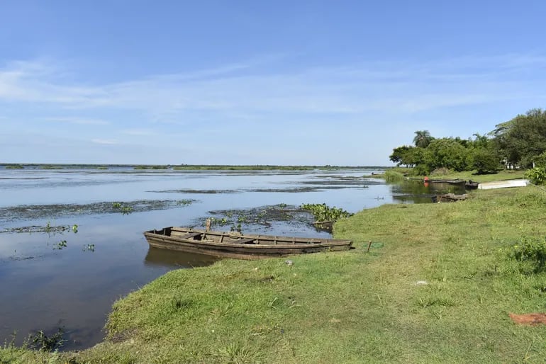 Río Paraná: bajo caudal de agua se mantendría hasta Semana Santa en zona de Ayolas