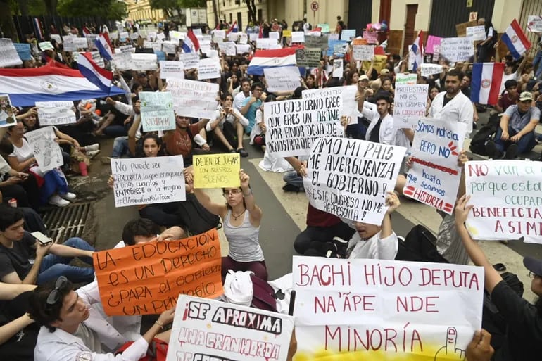 Celebran postura eclesial a favor de los estudiantes