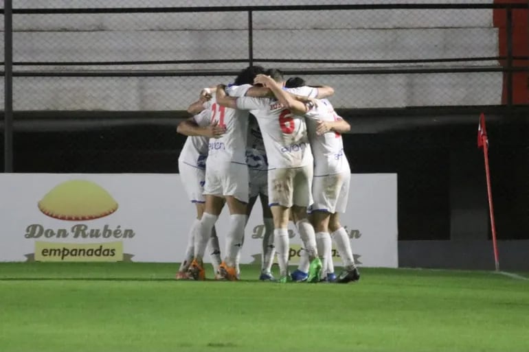 General Caballero JLM vs. Nacional: La academia sale del último lugar – Fútbol