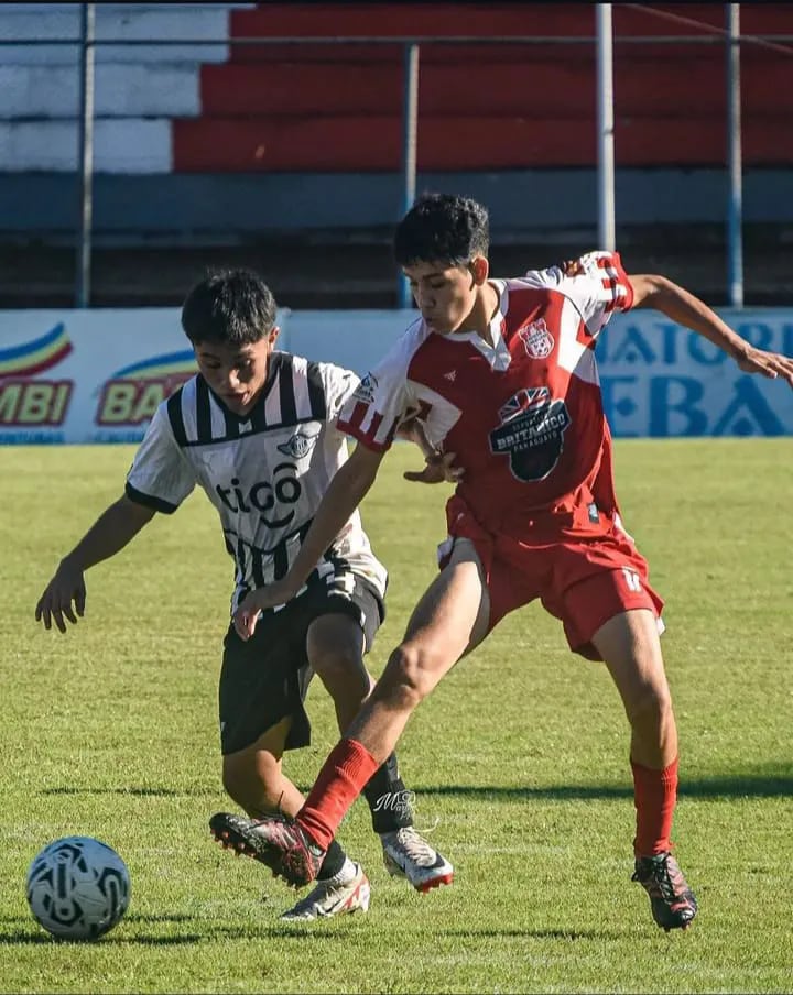 Libertad sigue al frente de la Sub 13 – Fútbol