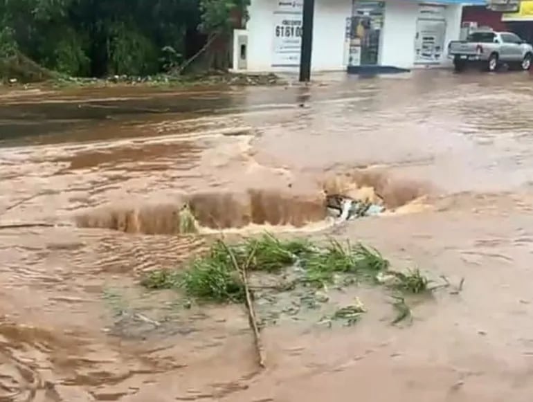 Limpio: culpan a construcción en Ruta PY03 por inundación tras lluvia