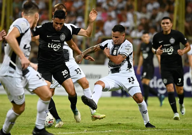 Olimpia vs. Tacuary: Alineaciones confirmadas