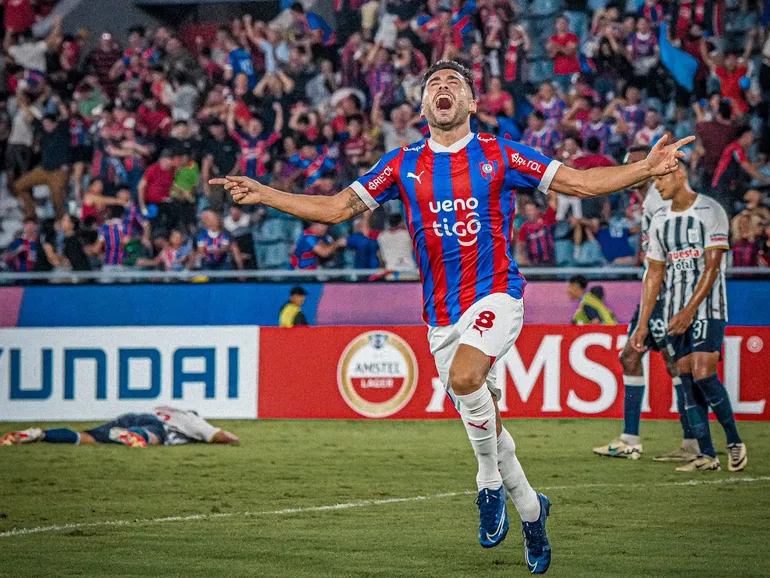 Vídeo: El gol de Federico Carrizo con el sonido ambiente de La Nueva Olla