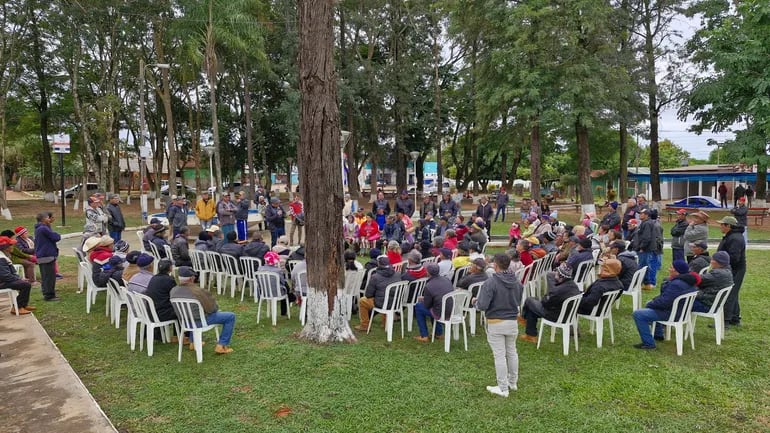 Cansados de excusas y promesas, adultos mayores anuncian manifestación en Curuguaty