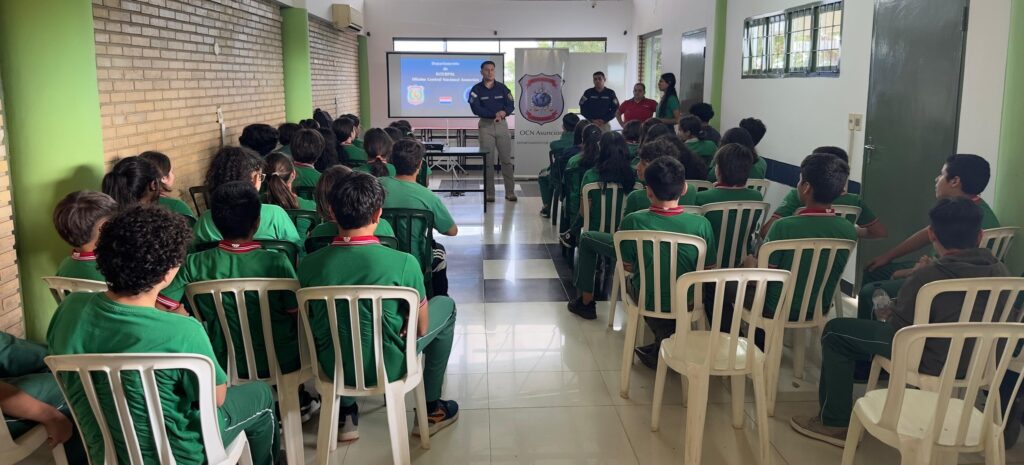 Charla educativa preventiva sobre violencia escolar y acoso