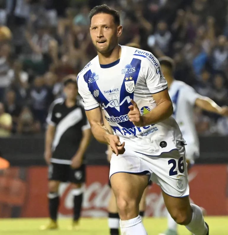 Copa Sudamericana:  La V remonta y sigue firme