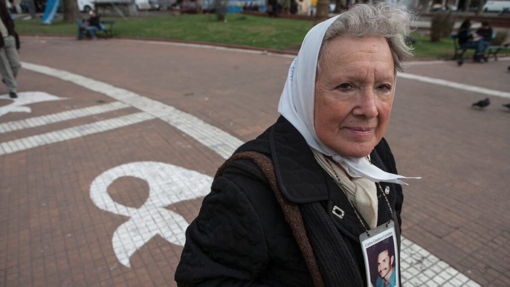 Fallece Nora Cortiñas, incansable defensora de los derechos humanos