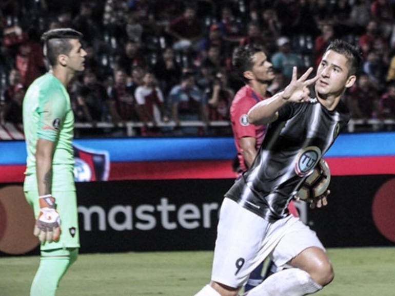 Guillermo Paiva y Cerro Porteño: un gol en La Nueva Olla y los tres dedos – Cerro Porteño