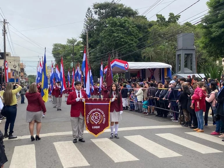 Luque celebró con fervor el Día de la Patria y de la Madre