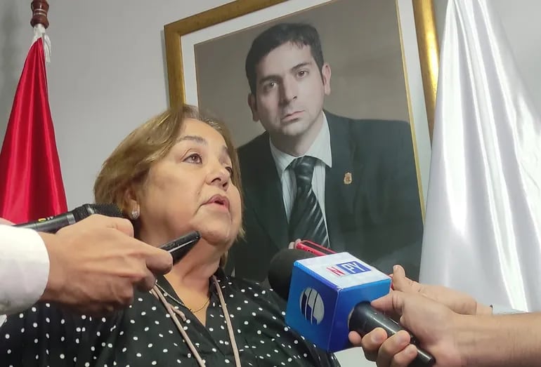 Madre de Pecci pide a fiscales ser siempre honestos en memoria de su hijo