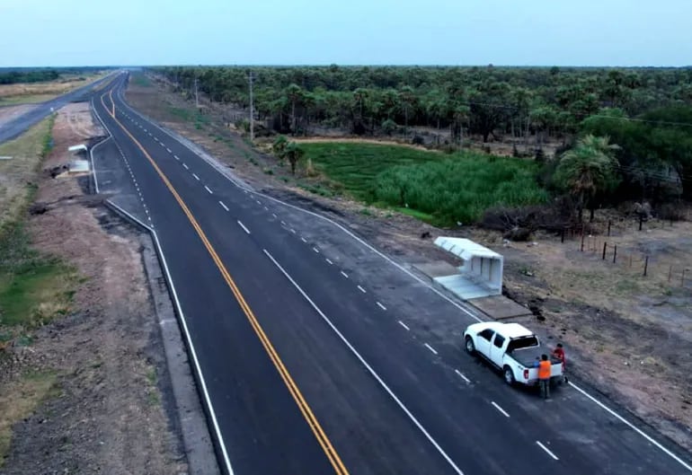 Millonaria licitación del MOPC para cambio de barandas y señalización de rutas