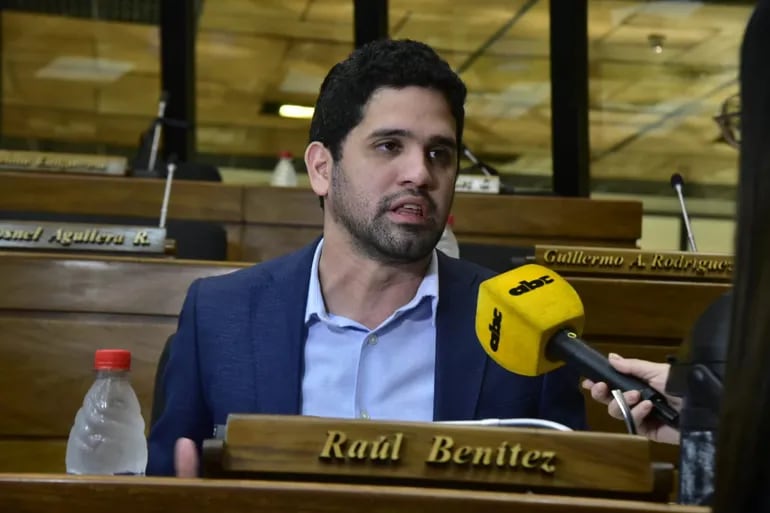 Tarifa de Itaipú será la fortaleza o condena de Paraguay, según diputado Benítez