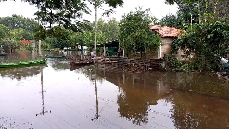 Villa Florida: cifra de familias afectadas por inundación se mantiene en 195