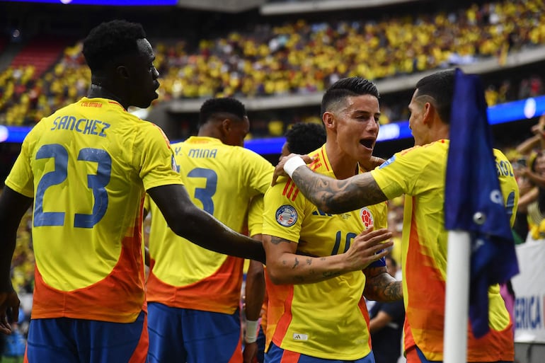 Los dos goles de Colombia en el primer tiempo: ¡de cabeza!