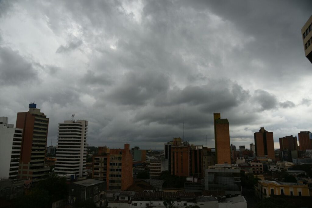 Meteorología: pronostican jornada cálida con lluvias y tormentas en Paraguay – Clima