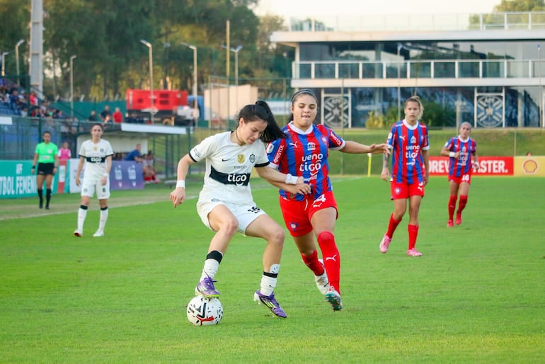 Fútbol Femenino: paridad en clásico y goleada de Libertad – Fútbol