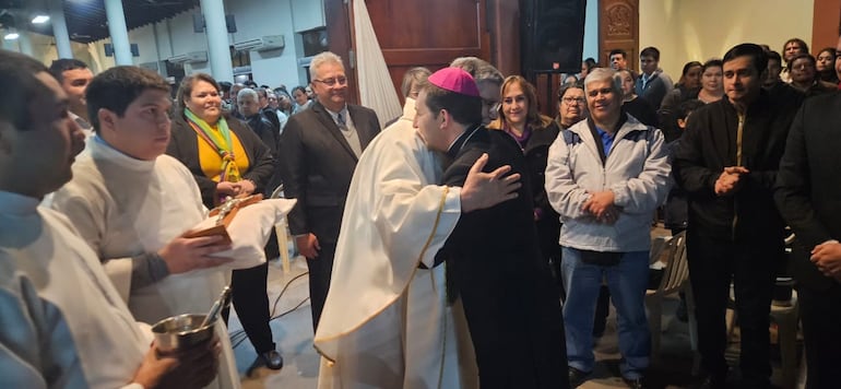 Nuncio apostólico insta a vivir la fe y la obediencia