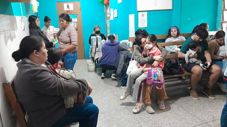 Salud cero: agudas carencias y maltratos se soportan en Centro de Salud de San Antonio