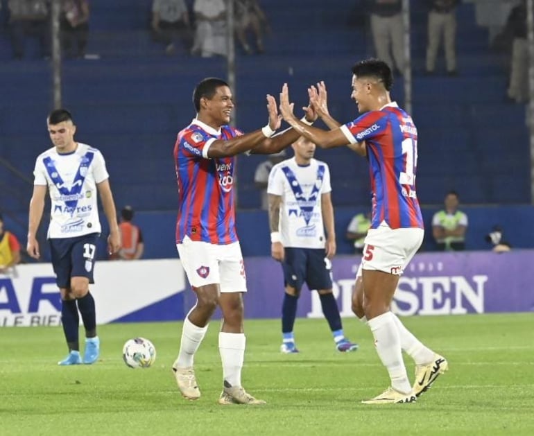 Vídeo: El gol de Diego León para la victoria 1-0 de Cerro Porteño