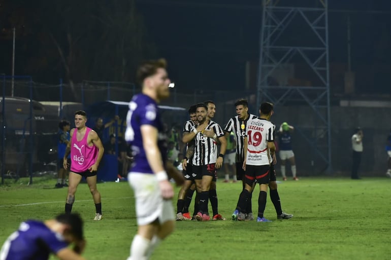 Libertad vs. Tacuary: El gumarelo se impone en el final – Fútbol