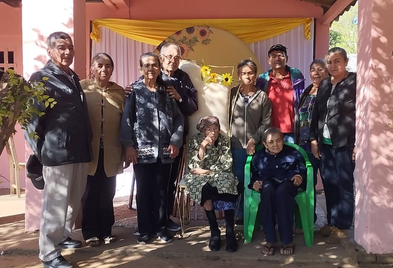 Pobladora de Santaní celebró 100 años de vida