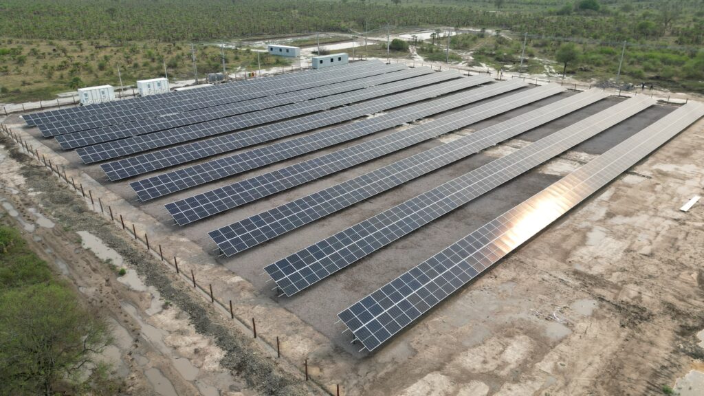 ANDE: Obras de la primera planta solar avanzaron 75%