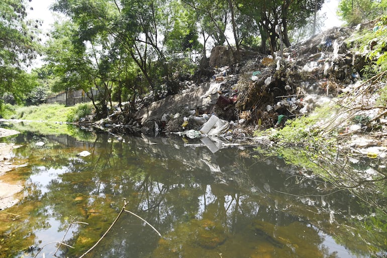 “Asunción Verde” de Nenecho tiene sus principales arroyos altamente contaminados