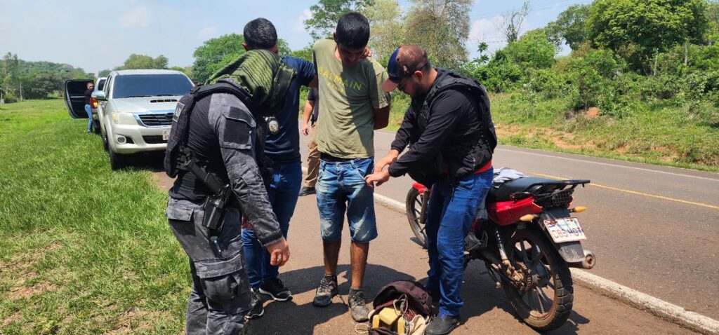 Horqueta: cae hombre con cinco paquetes de marihuana