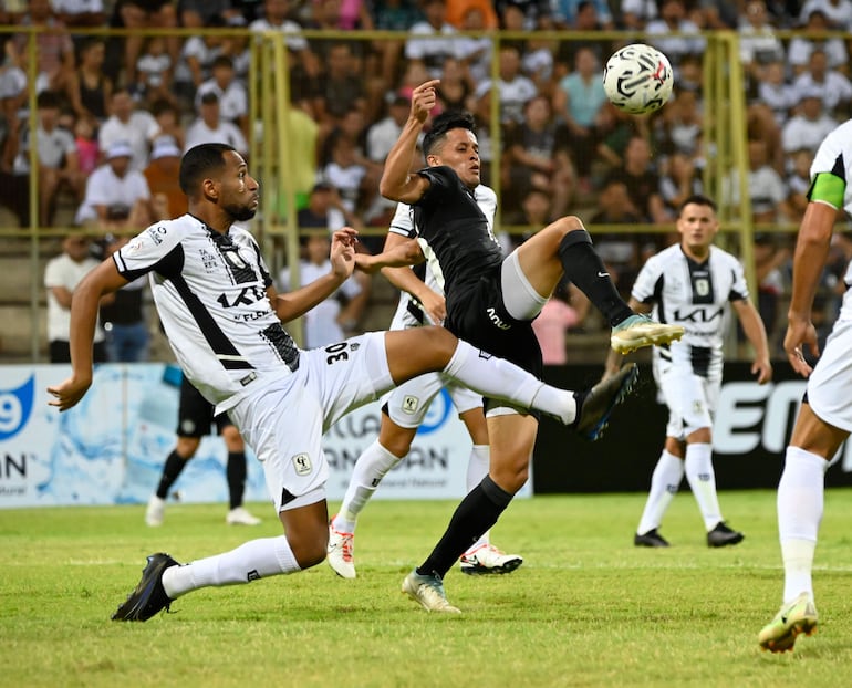 Clausura: Árbitros para la fecha 19 – Fútbol