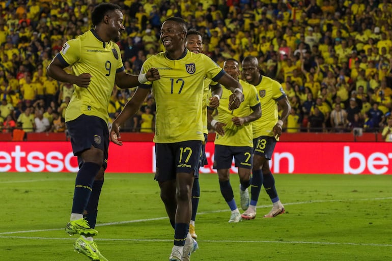 Ecuador golea a Bolivia lejos de la altura y marcha firme rumbo al Mundial de 2026 – Fútbol