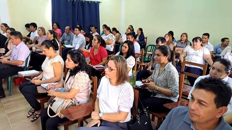 Paraguarí: 3.621 maestros rendirán mañana para integrar el banco de datos de docentes elegibles