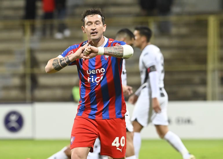 Fernando Fernández, otro que no renueva y deja Cerro Porteño