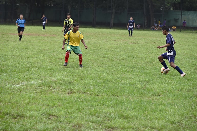 Fútbol indígena en Alto Paraná: una fiesta de inclusión con participación de diez equipos