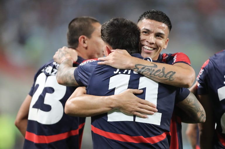 Cerro, por el pase a octavos de la Copa Libertadores 2025