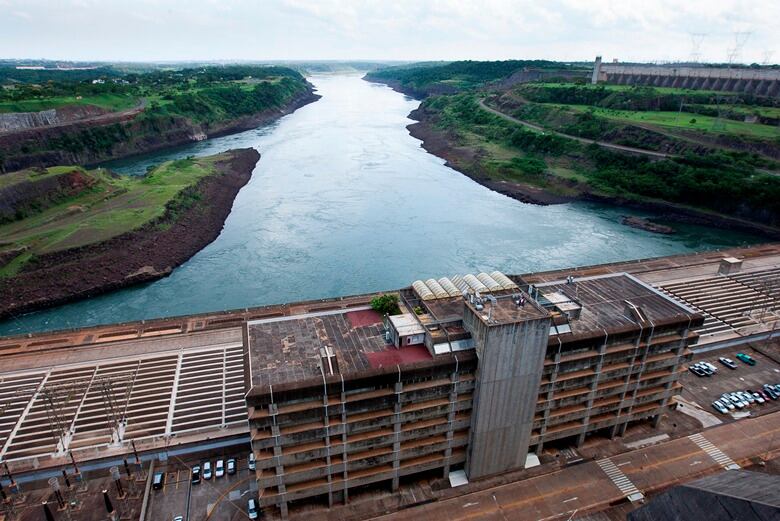 Edificio de Producción de Itaipú cierra por obras para modernizarse