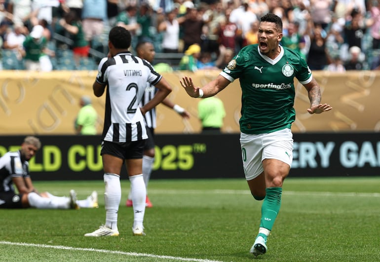 Gol agónico clasifica a Palmeiras a cuartos del Mundial de Clubes  Internacional