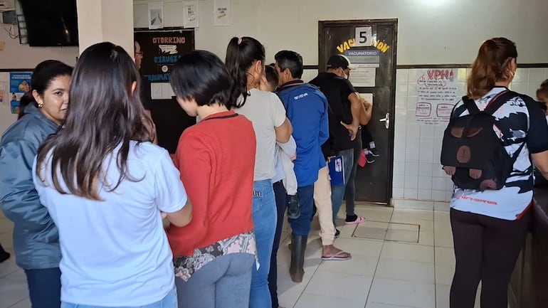 Hospital Regional de Concepción atiende 50 casos de cuadros respiratorios por día