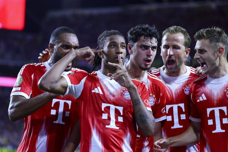 La pasión xeneize no basta: Bayern silencia la ‘mini Bombonera’ y clasifica  Internacional