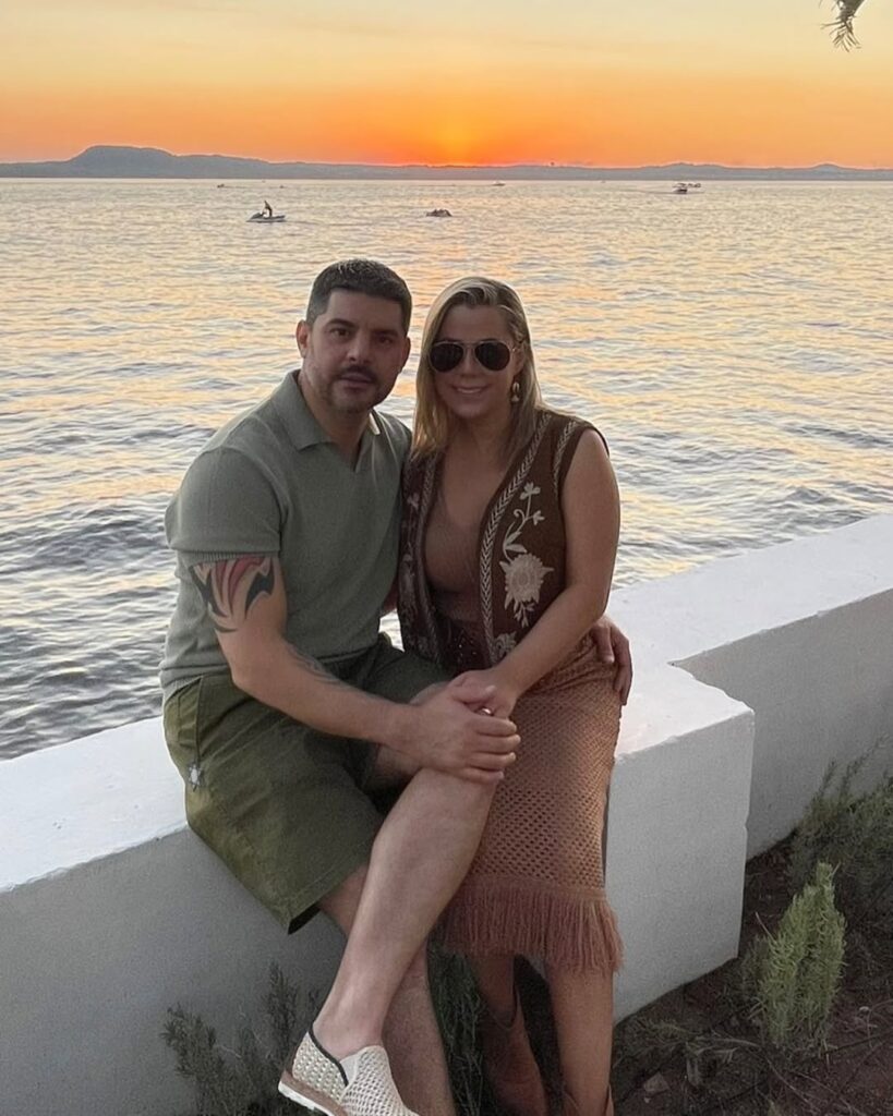 Nenecho “está haciendo bien las cosas”, dice su esposa Lizarella Valiente