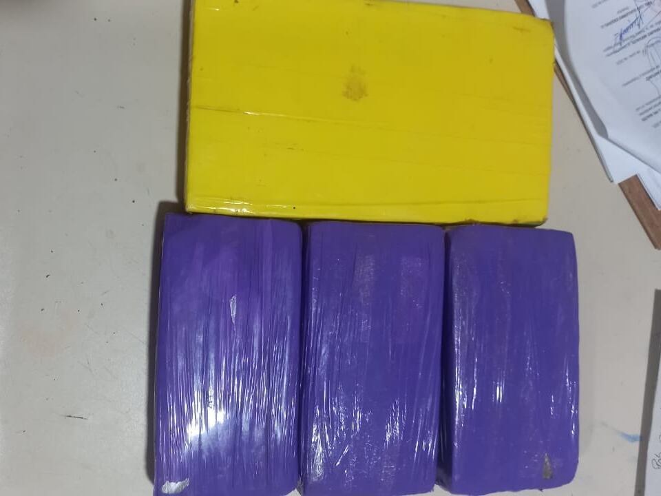 Policía halla droga abandonada dentro de la penitenciaría Tacumbú