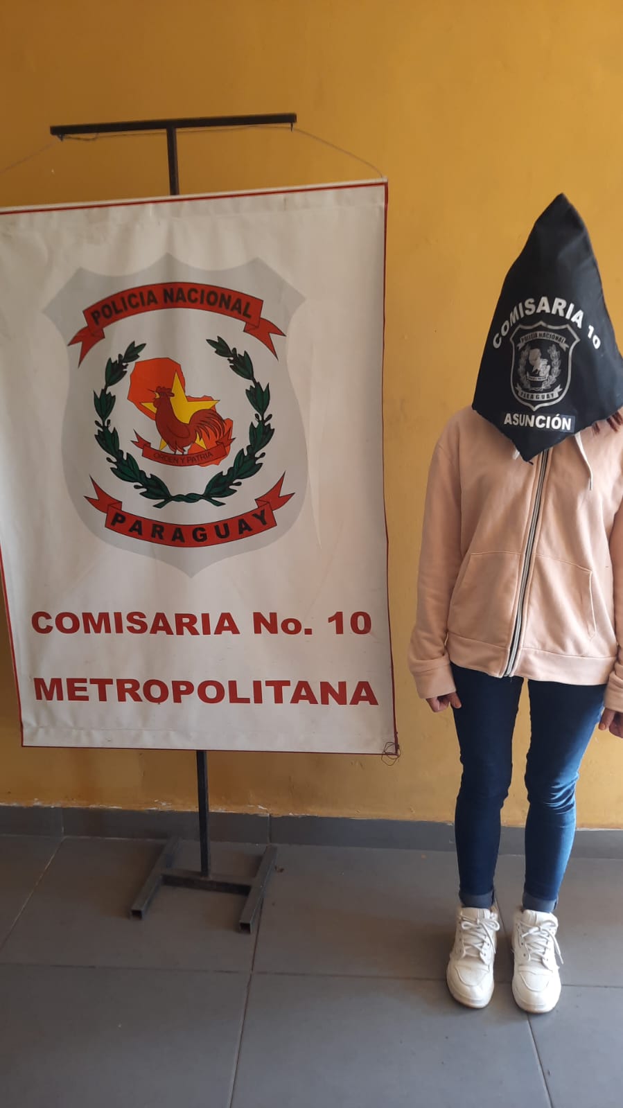 Aprehensión de mujeres en Asunción por intento de hurto Aprehensión de mujeres en Asunción por intento de hurto