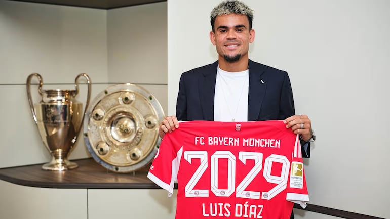 Bayern Múnich presentó a Luis Díaz, quien firmó hasta 2029  Internacional