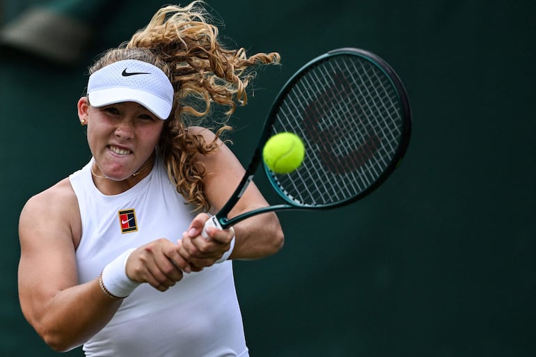 Más sorpresas en segundo día de Wimbledon