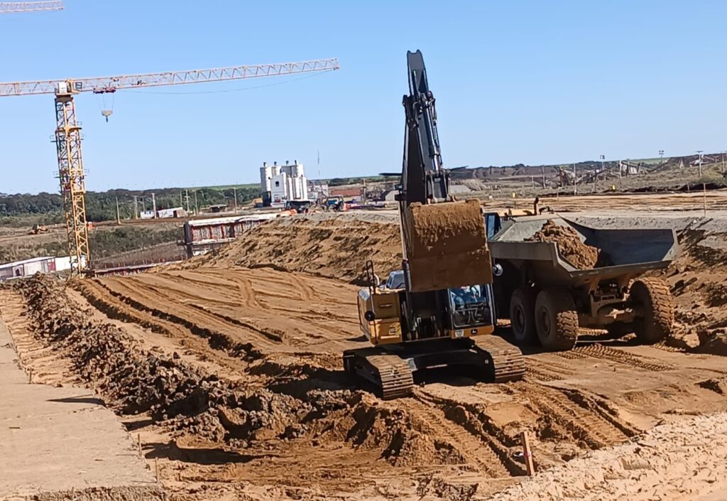 Reinicio de obras de Aña Cua es fundamental para la generación de fuentes de empleo y la reactivación de la economía en Ayolas, afirman